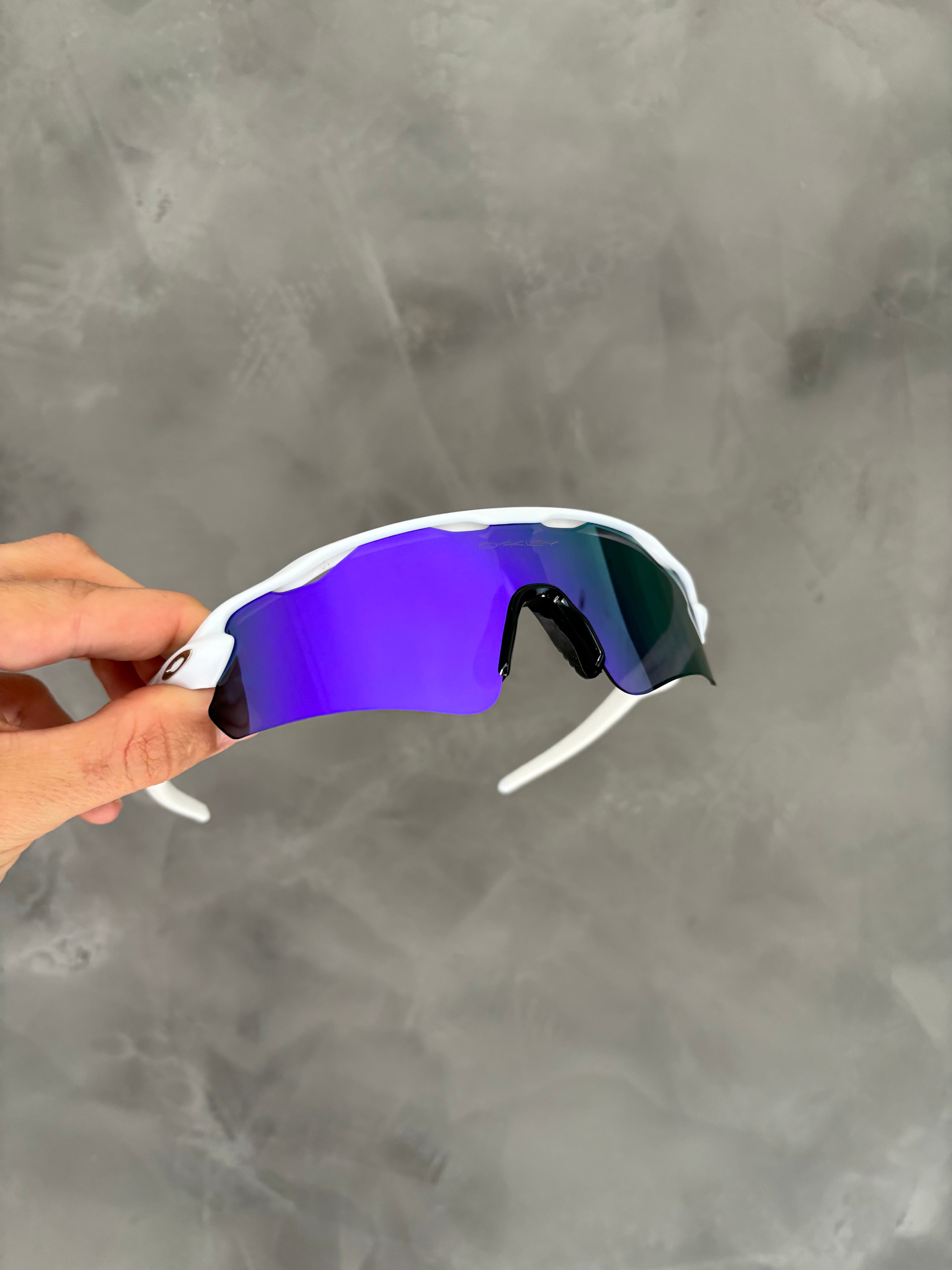 Radar White - Lente Purple