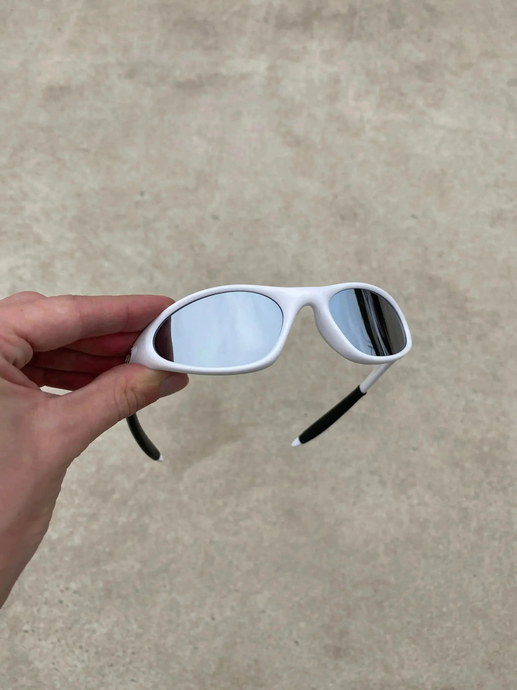 Minute White - Lentes Liquid Metal