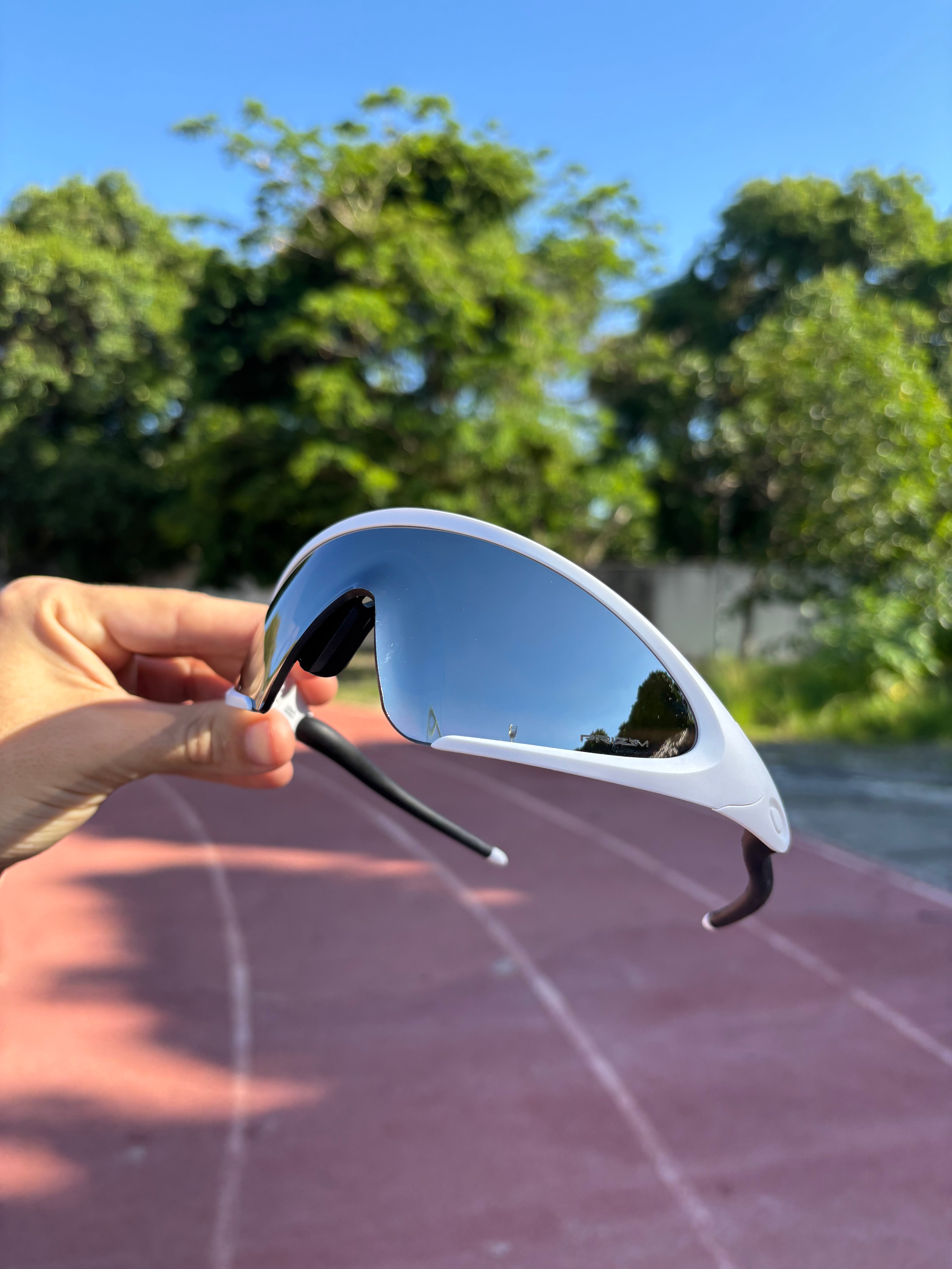 Óculos Ellipse White - Liquid Metal