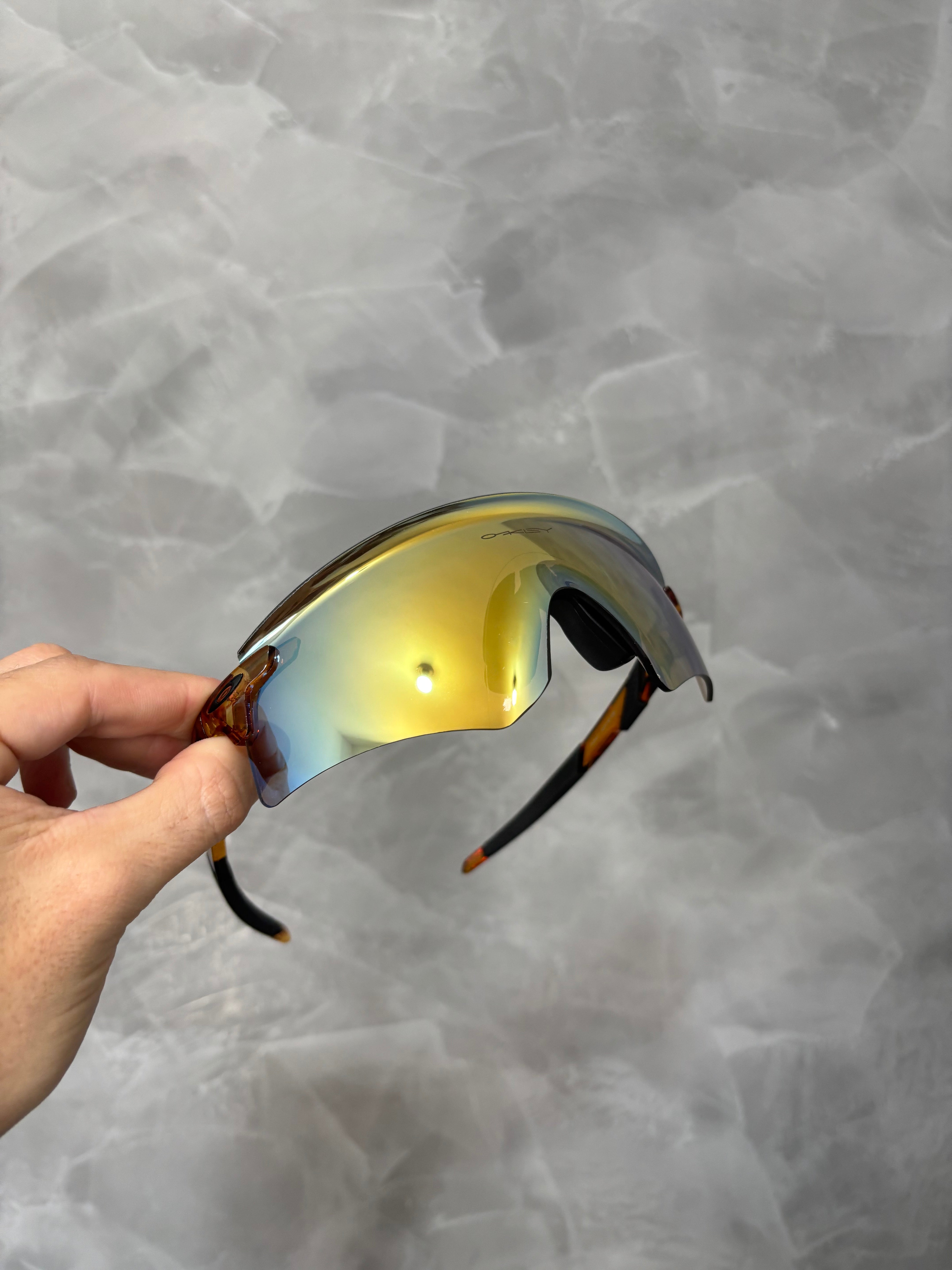 Encoder Shiny Gold