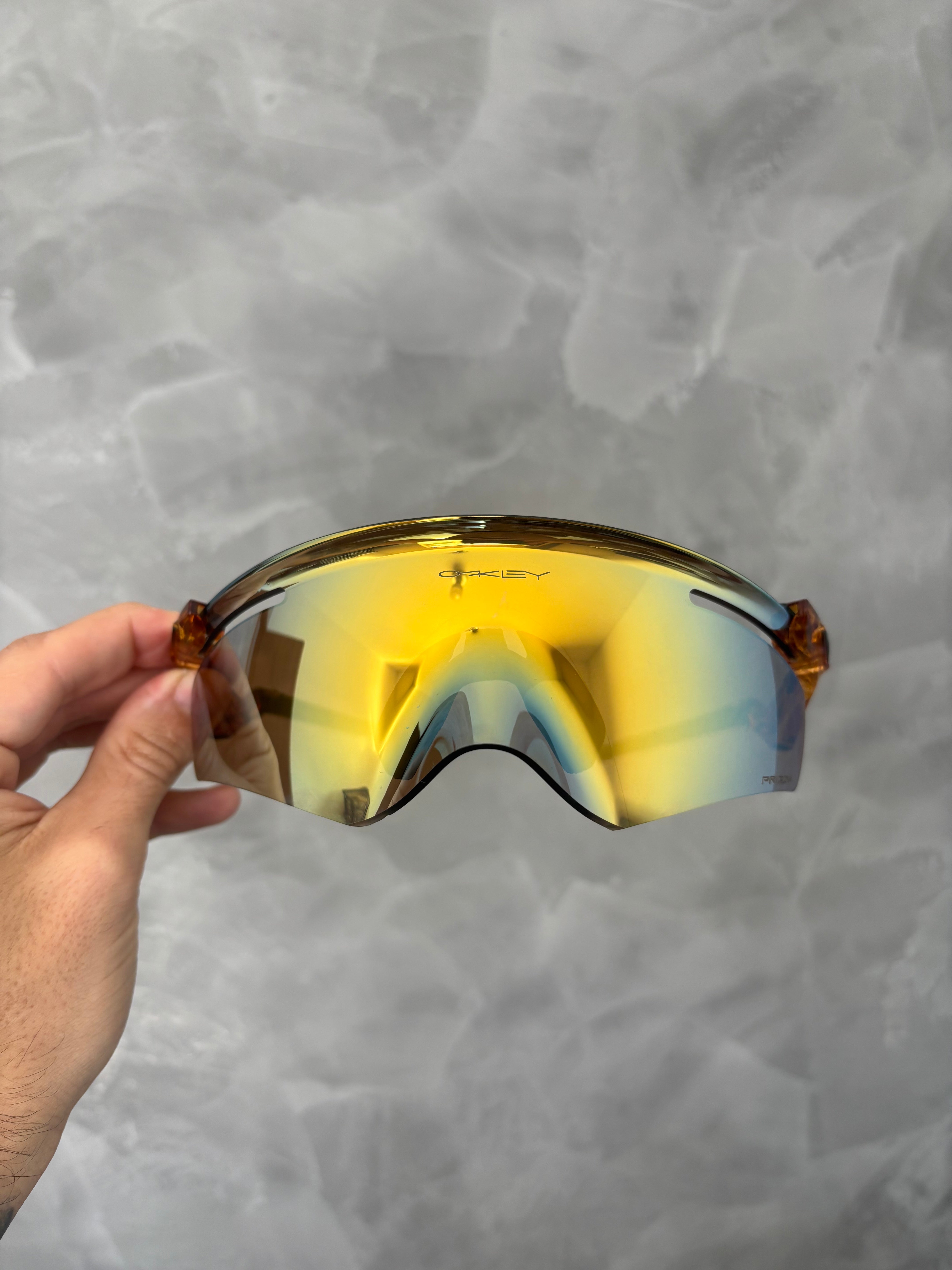 Kato Shiny Gold