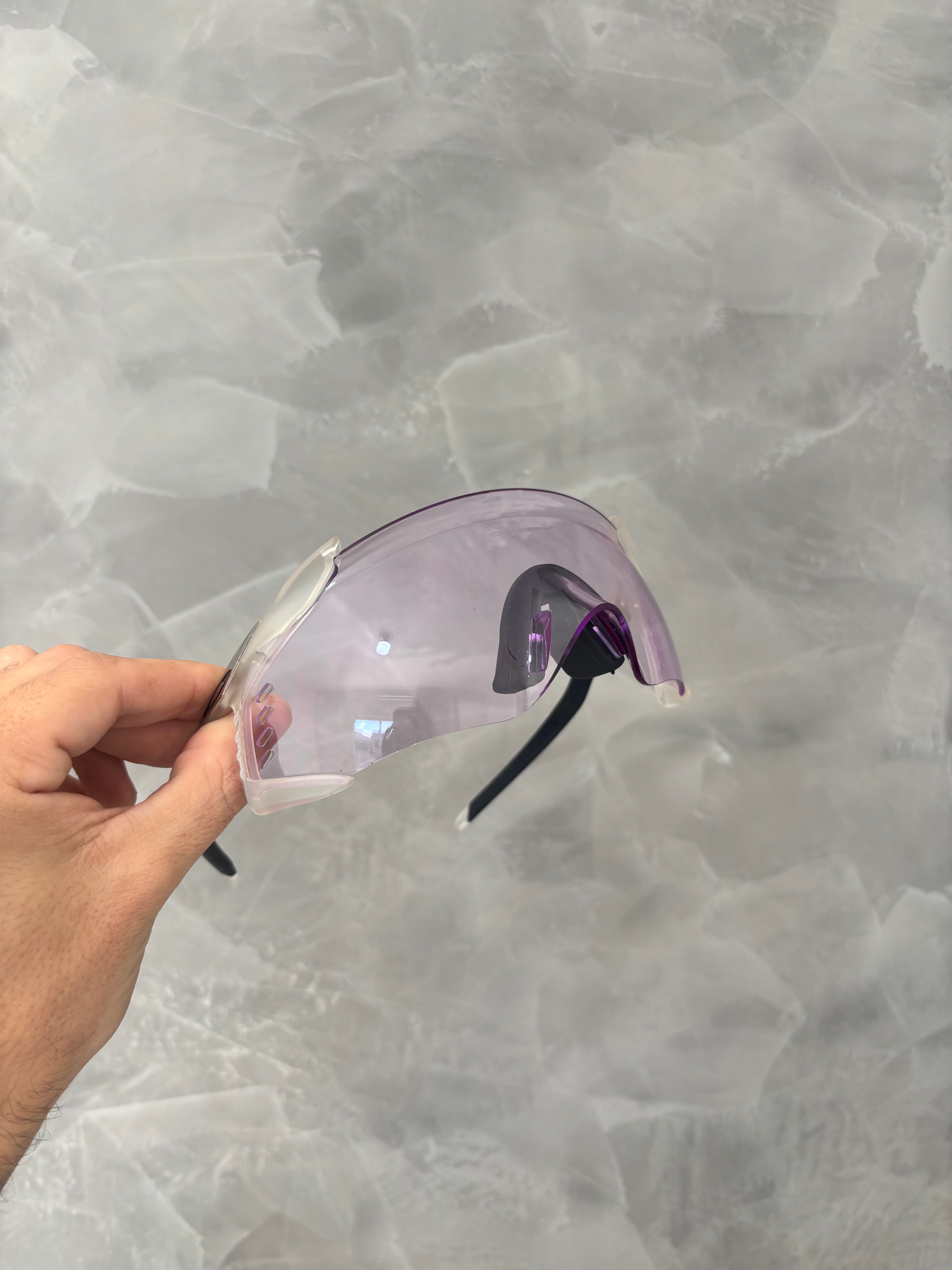 Velo Kato Transparent