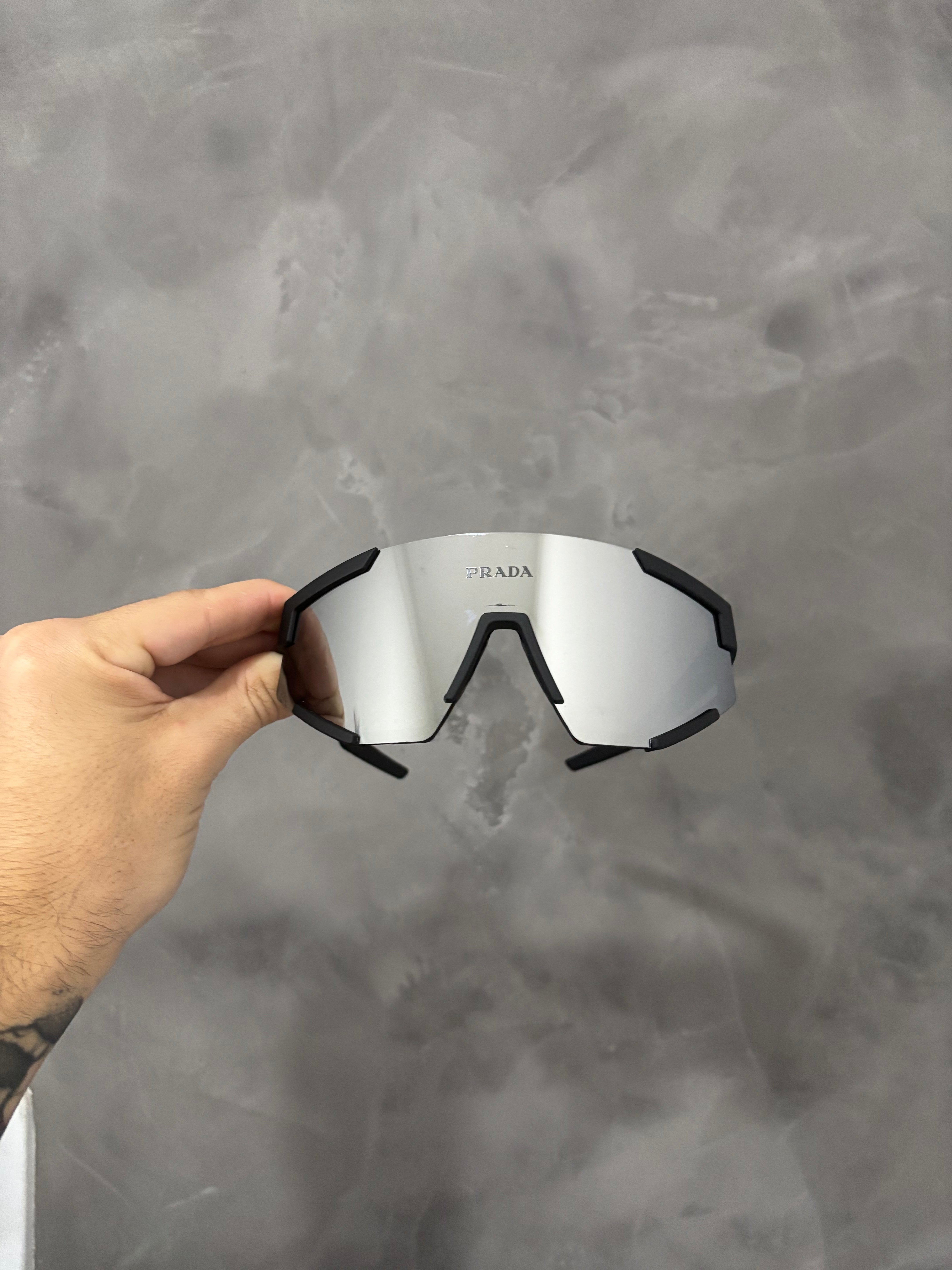 Prada Linea - Lentes Liquid Metal
